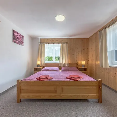 Horská Na špici Casa de hóspedes Benecko